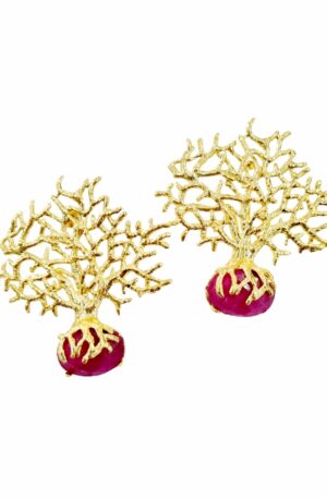 Orecchini realizzati con ottone e radice di rubino.
Peso 13gr
Lunghezza 4cm Spedizione Gratuita