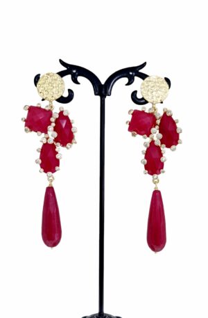 Orecchini  realizzati con agata montata su ottone e circondata da zirconi, con perno in ottone.Peso 13.4gr Lunghezza 8.5cm Spedizione Gratuita
