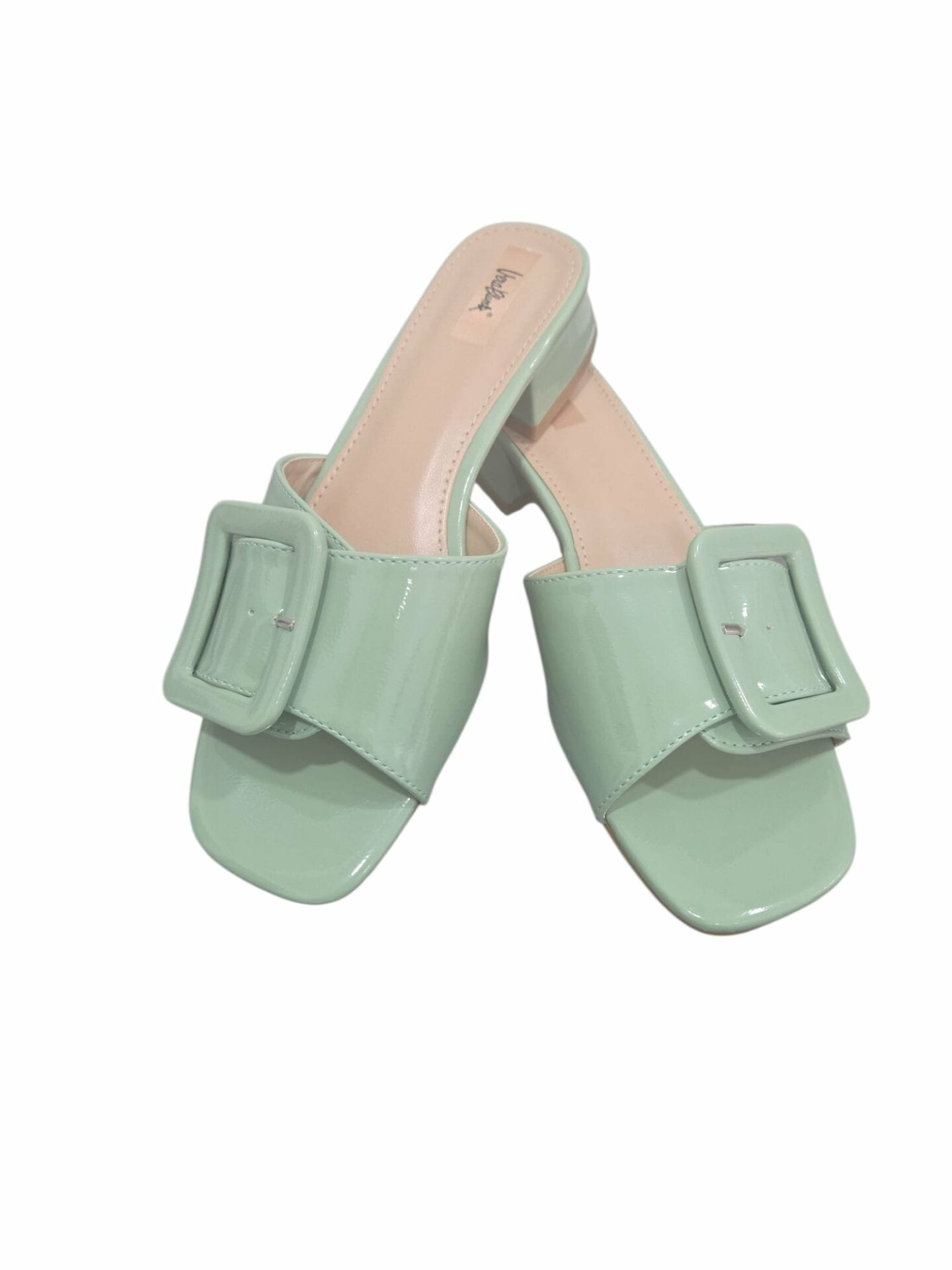 Shiny pastel green slipper with square heel H4 cm (6×5.5cm) Free shipping Ciabattina lucida colore verde pastello con tacchetto quadrato H4 cm ( 6×5.5cm) Spedizione Gratuita