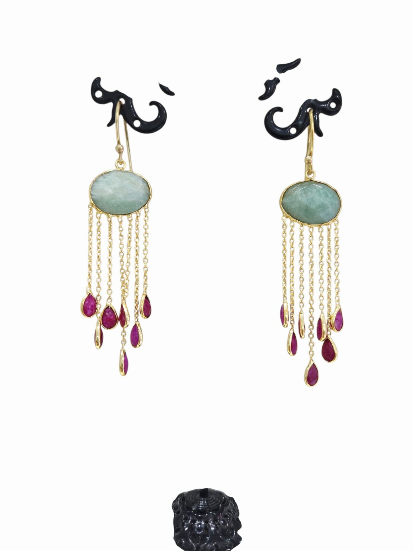 Orecchini realizzati con amazzonite e radice di rubino con ottone lunghezza 7.5cm peso 4.2gr Spedizione Gratuita