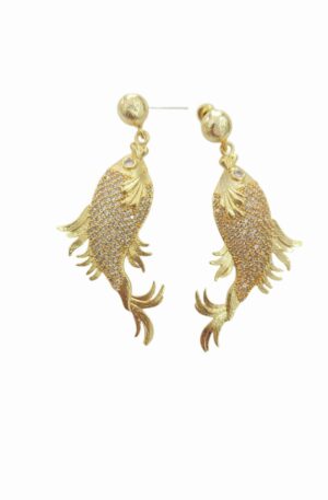 Orecchini pesciolini realizzati su base in ottone con zirconi bianchi incastonati. lunghezza 5.5cm peso 6.5gr Spedizione Gratuita
