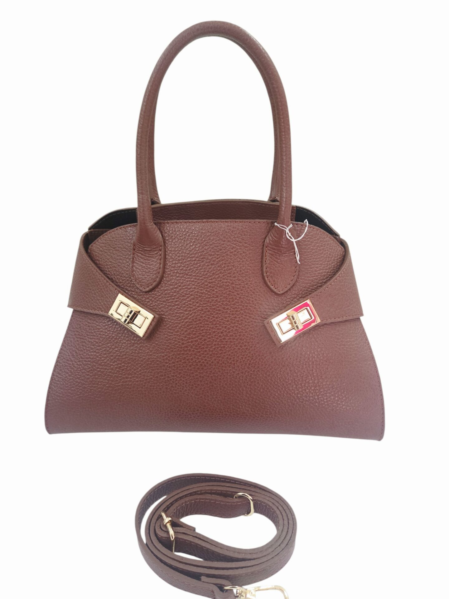 Light brown genuine leather bag, made in Italy, with shoulder strap, zip closure, lined interior with side pockets. Measurements: L32 W 12 H22 Free shipping Borsa in vera pelle marrone chiaro, made Italy, dotata di tracolla, chisura con zip interno foderato con tasche laterali.misure L32 B 12 H22 Spedizione Gratuita