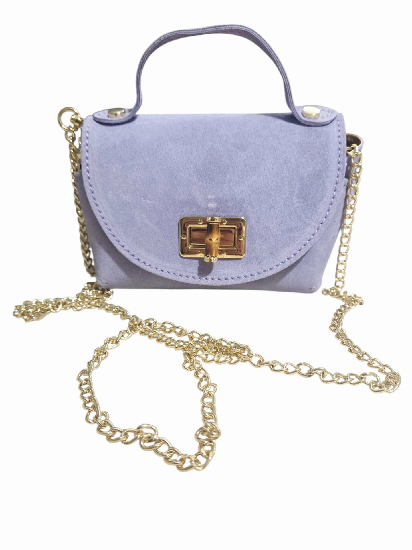 Suede shoulder bag with gold chain and bone closure. Size L16 W8 H10. Suede, genuine leather, made in Italy. Free shipping Tracollina in suede con catenella dorata,chiusura in osso. Misura L16 B8 H10. Camoscio,vera pelle,made Italy. Spedizione Gratuita