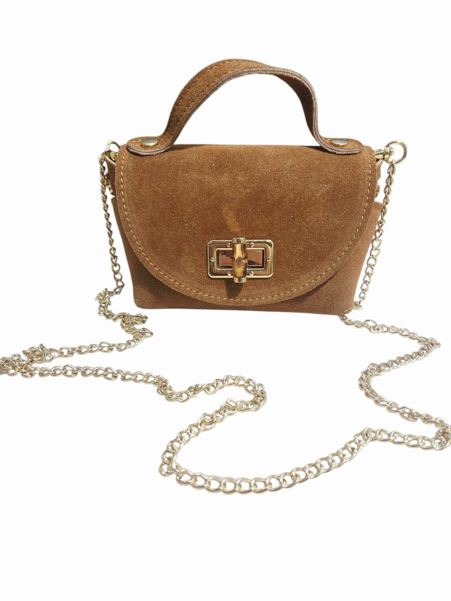 Suede shoulder bag with gold chain and bone closure. Size L16 W8 H10. Suede, genuine leather, made in Italy. Free shipping Tracollina in suede con catenella dorata,chiusura in osso. Misura L16 B8 H10. Camoscio,vera pelle,made Italy. Spedizione Gratuita