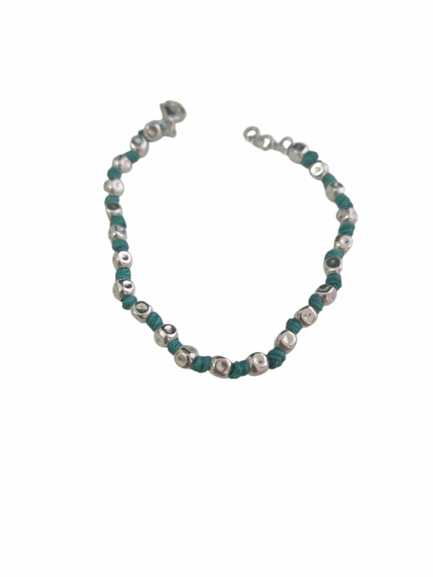 Bracciale unisex realizzato con tessuto e pepite in argento925 . Lunghezza regolabile Spedizione Gratuita