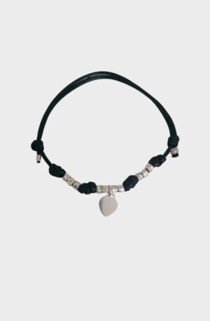 Bracciale modello dodo regolabile,unisex, realizzato con tessuto nero lavabile,dadini e ciondolo cuore in argento925 Spedizione Gratuita