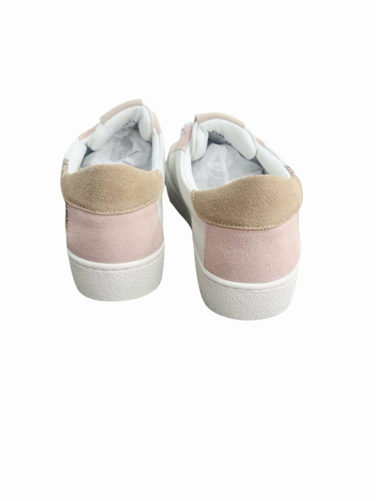 Sneakers ecopelle bianche rosa e beige, con stella oro,piccola parte glitter e parte scamosciata, suola antiscivolo. Comode. Spedizione Gratuita Sneakers ecopelle bianche rosa e beige, con stella oro,piccola parte glitter e parte scamosciata, suola antiscivolo. Comode. Spedizione Gratuita
