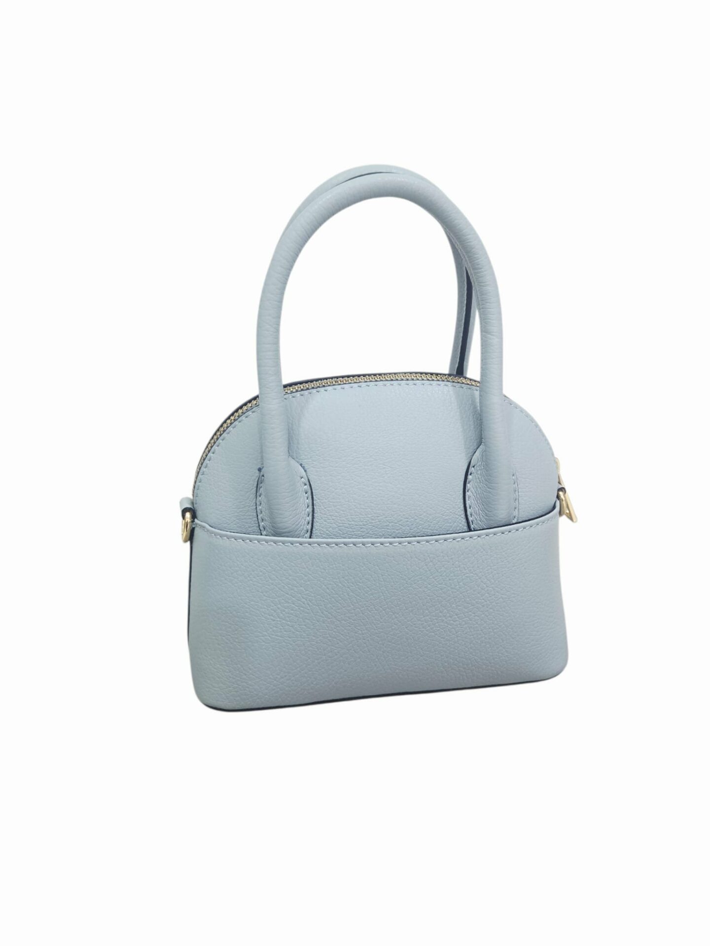 Mini bags, genuine leather bags, made in Italy, featuring external pockets on both sides, zip closure, single lined interior compartment, shoulder strap and studs at the base. Dimensions: H17 W9 L20 Free shipping Mini bags, borse in vera pelle, made Italy, dotate di tasche esterne ambo i lati, chiusura con zip,interno foderato scomparto unico,dotate di tracolla e tacchetti alla base. Misure H17 B9 L20 Spedizione Gratuita