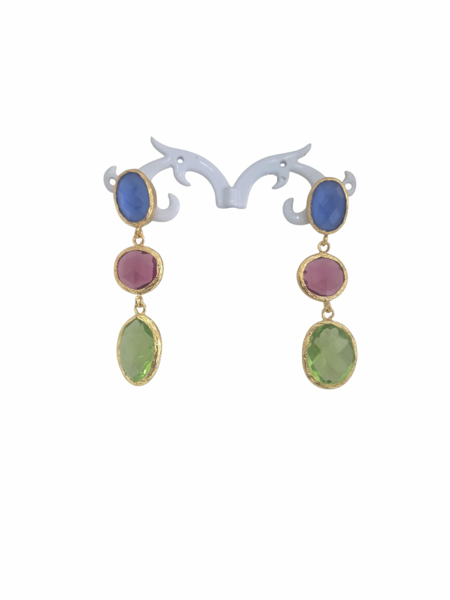 Orecchini  realizzati con quarzi multicolore contornati da ottone
lunghezza 6cm
peso 5.5gr Spedizione Gratuita